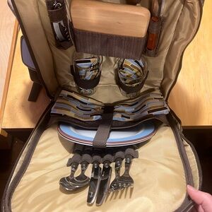Picnic Time Backpack complete set never used